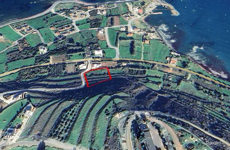 Residential land 2732 m²: https://www.bazaraki.com/adv/5790841_residential-land-2732-m2 (www.bazaraki.com)