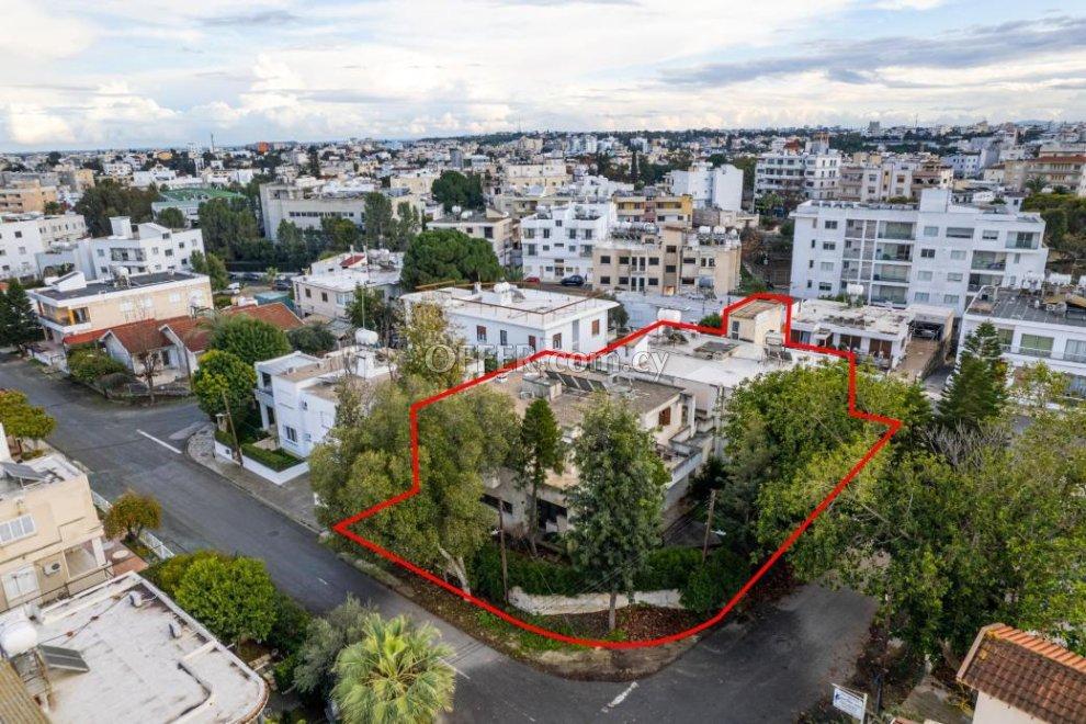 Two storey house in Kaimakli Nicosia: https://www.offer.com.cy/en/two-storey-house-in-kaimakli-nicosia/21-811645/ (www.offer.com.cy)