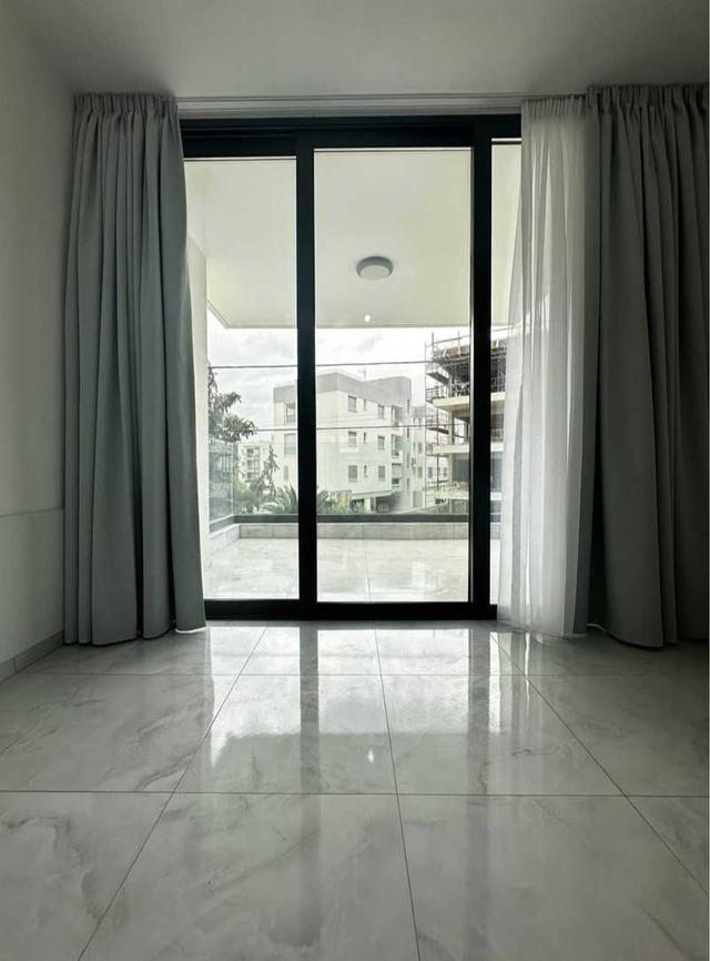 1-bedroom apartment to rent: https://www.bazaraki.com/adv/5796459_1-bedroom-apartment-to-rent (www.bazaraki.com)