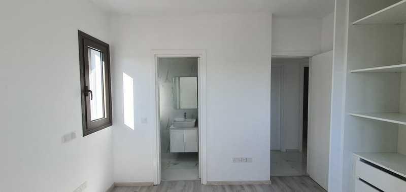 3-bedroom apartment to rent: https://www.bazaraki.com/adv/5793374_3-bedroom-apartment-to-rent (www.bazaraki.com)