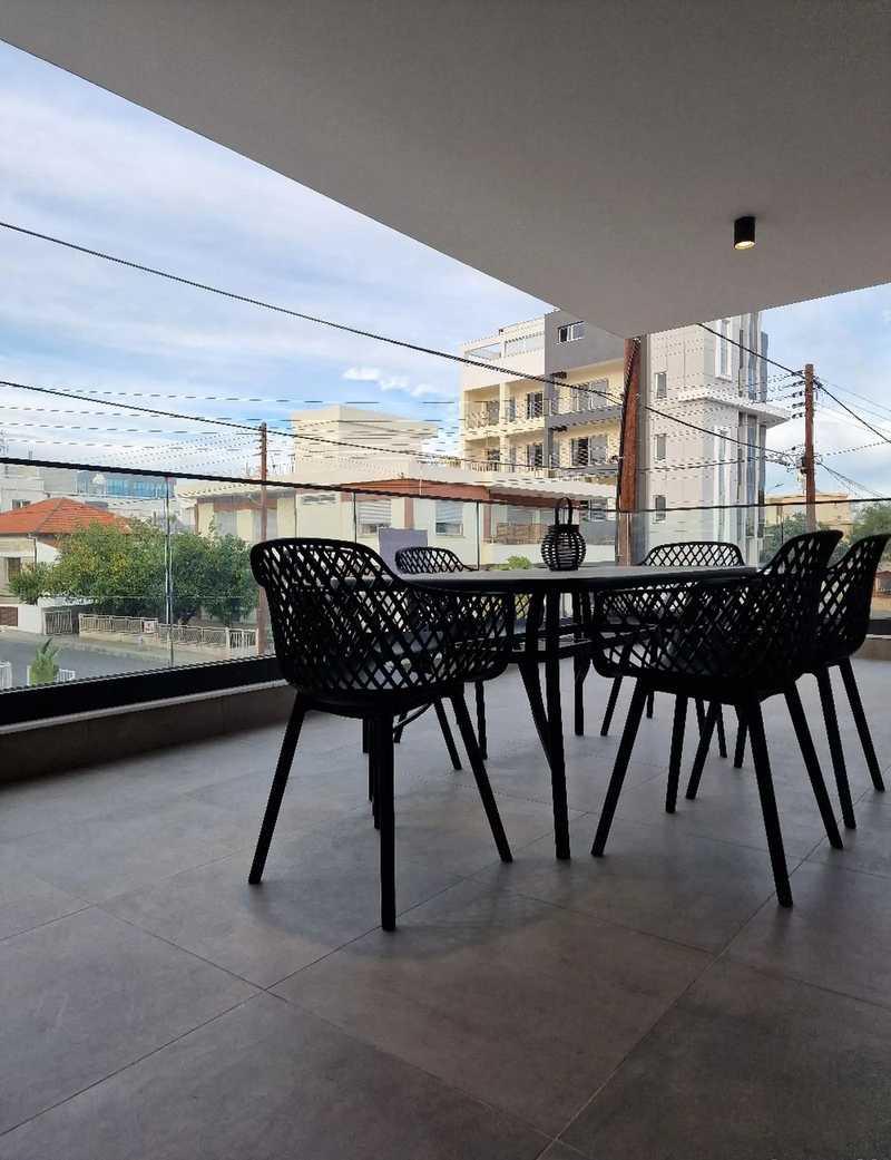 2-bedroom apartment to rent: https://www.bazaraki.com/adv/5791543_2-bedroom-apartment-to-rent (www.bazaraki.com)