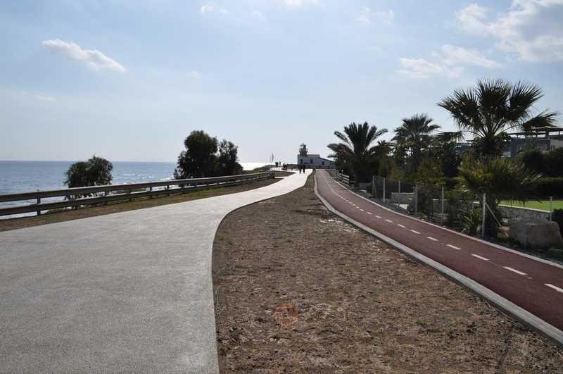 2-bedroom penthouse to rent: https://www.bazaraki.com/adv/5762270_2-bedroom-penthouse-to-rent (www.bazaraki.com)
