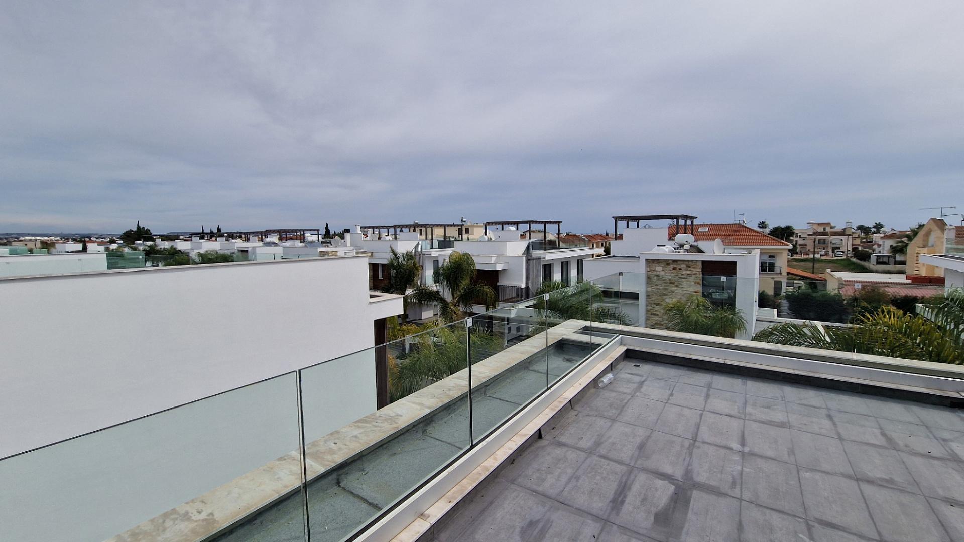 3-bedroom villa in Larnaca №153334: https://dom.com.cy/en/catalog/rent/153334/ (dom.com.cy)