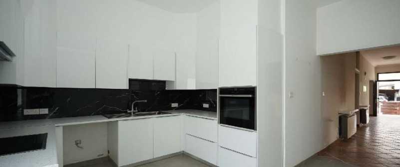 4-bedroom maisonette for sale: https://www.bazaraki.com/adv/5789292_4-bedroom-maisonette-for-sale (www.bazaraki.com)