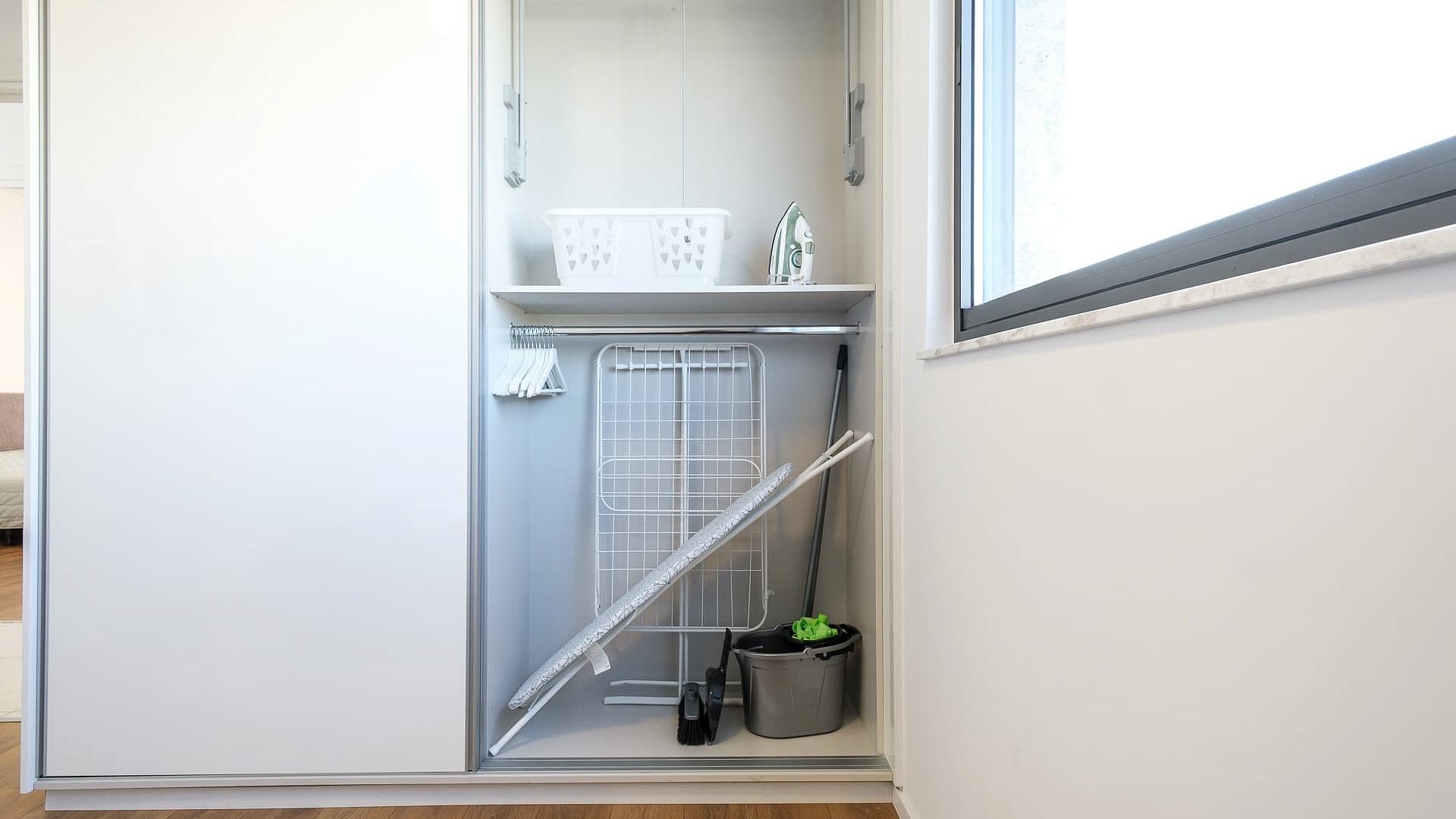 3-bedroom apartment in Paphos №152870: https://dom.com.cy/en/catalog/rent/152870/ (dom.com.cy)
