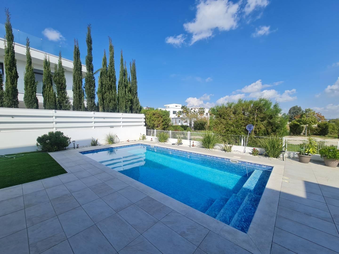 New 4-bedroom villa in Larnaca №153333: https://dom.com.cy/en/catalog/rent/153333/ (dom.com.cy)