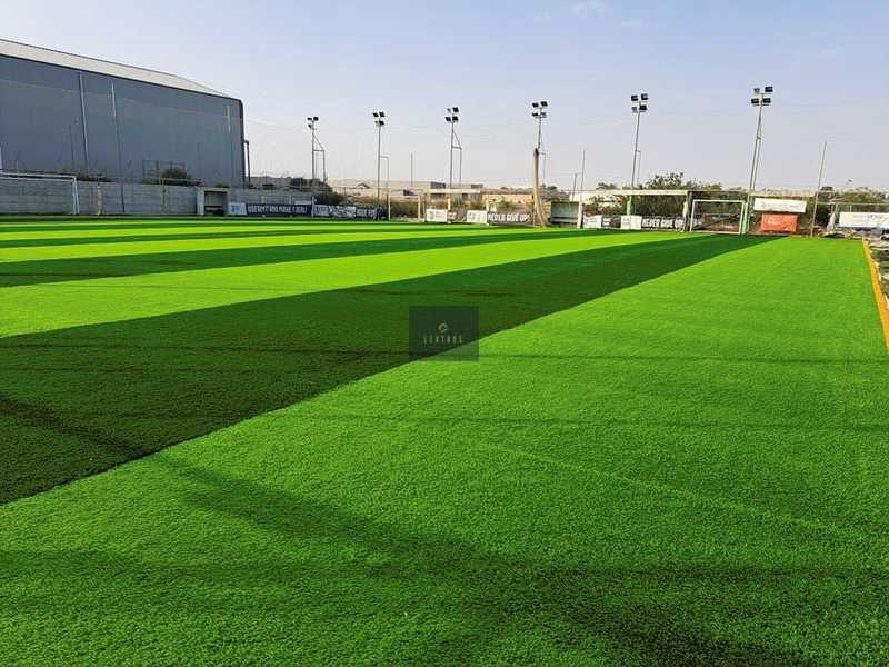 Industrial land 15000 m²: https://www.bazaraki.com/adv/5796791_industrial-land-15000-m2 (www.bazaraki.com)