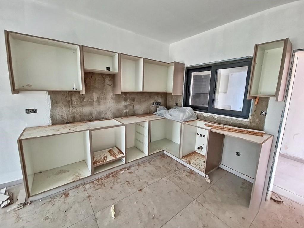 2 Bedroom Flat For Sale: https://www.zyprus.com/property/39387/2-bedrooms-apartment-flat-in-liopetri-famagusta (www.zyprus.com)