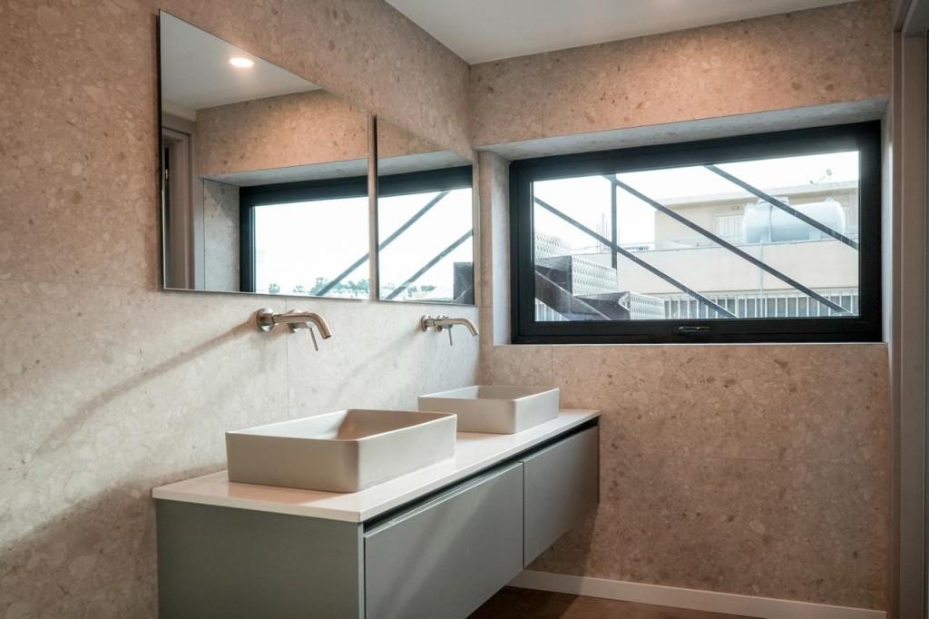 Commercial Building 180 SQM For Rent: https://www.zyprus.com/property/39163/bedrooms-building-commercial-building-in-limassol-city-centre-limassol (www.zyprus.com)