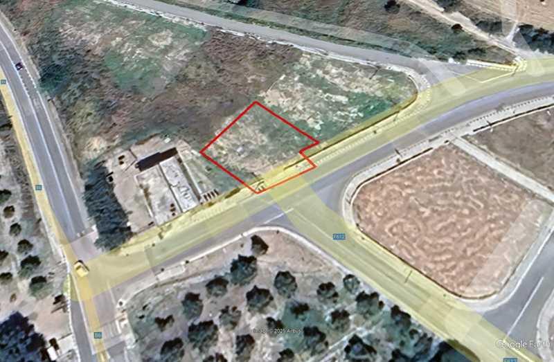 Residential land 527 m²: https://www.bazaraki.com/adv/5796753_residential-land-527-m2 (www.bazaraki.com)