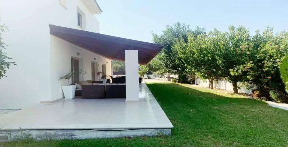 4 Bedroom detached house in Polemi: https://www.facebook.com/marketplace/item/1007993331088879 (www.facebook.com)