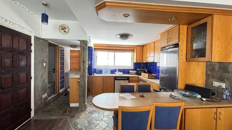 2-bedroom apartment for sale: https://www.bazaraki.com/adv/5788717_2-bedroom-apartment-for-sale (www.bazaraki.com)