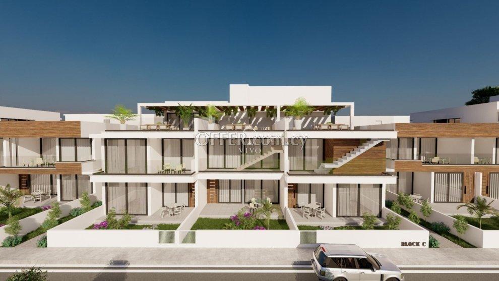 TOP FLOOR TWO BEDROOM APARTMENT: https://www.offer.com.cy/en/top-floor-two-bedroom-apartment/21-696082/ (www.offer.com.cy)