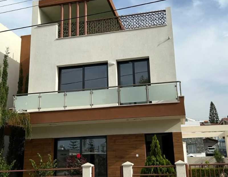 3-bedroom detached house for sale: https://www.bazaraki.com/adv/5796750_3-bedroom-detached-house-for-sale (www.bazaraki.com)