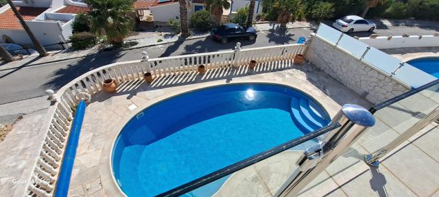 3-bedroom house in Paphos №153662: https://dom.com.cy/en/catalog/rent/153662/ (dom.com.cy)