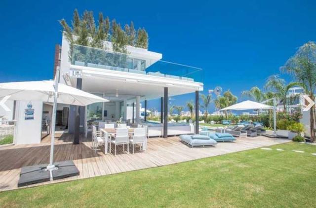 4 bedroom luxury villa in protaras: https://www.bazaraki.com/adv/5786543_4-bedroom-luxury-villa-in-protaras (www.bazaraki.com)