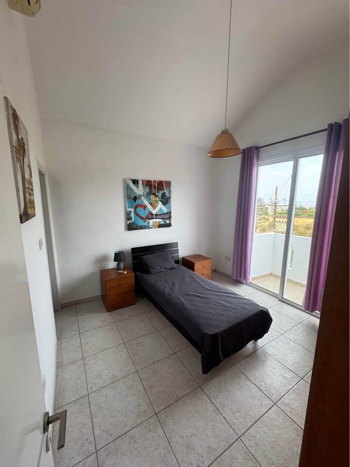 Villa for sale in Agia Marinouda: https://www.facebook.com/marketplace/item/1098626628972800 (www.facebook.com)