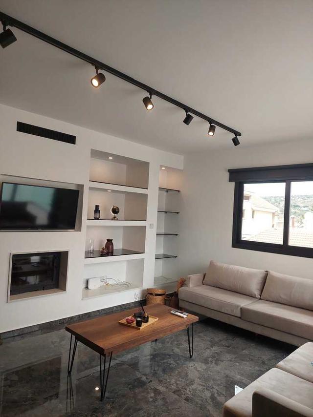 2-bedroom apartment to rent: https://www.bazaraki.com/adv/5795414_2-bedroom-apartment-to-rent (www.bazaraki.com)