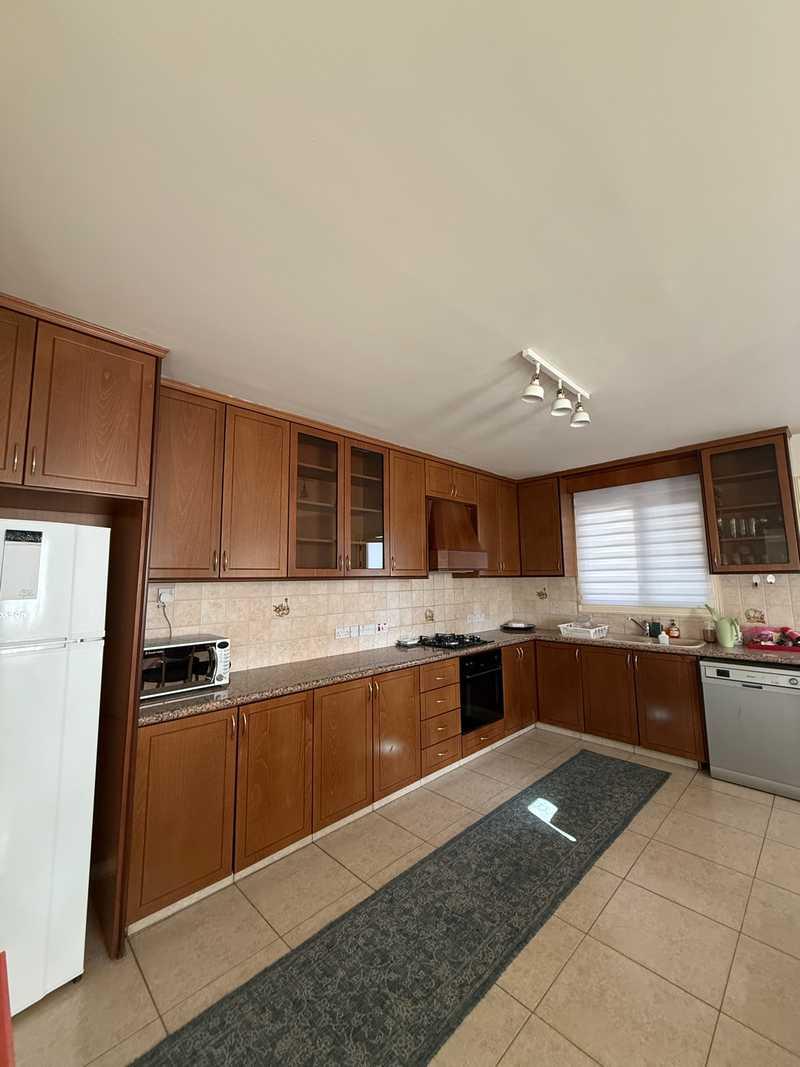 3-bedroom semi-detached to rent: https://www.bazaraki.com/adv/5787633_3-bedroom-semi-detached-to-rent (www.bazaraki.com)