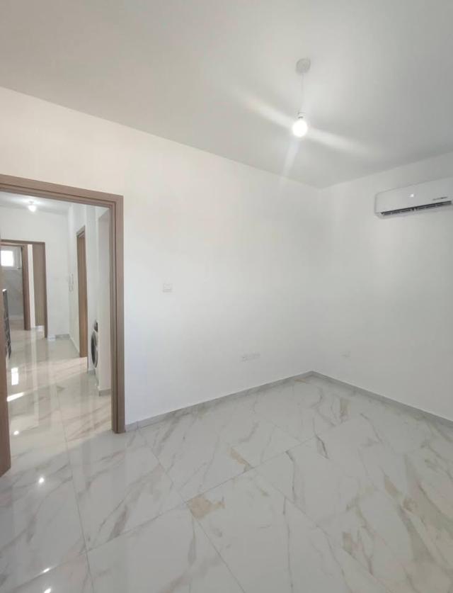 3 Bedroom Semi Detached House (All Bills Included): https://www.facebook.com/marketplace/item/29604228602558433 (www.facebook.com)