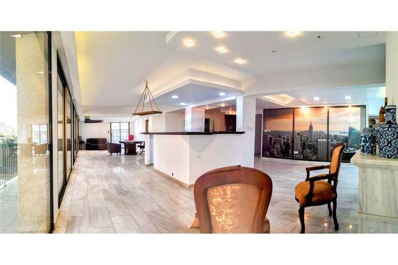 A whole floor office of 280sqm in the city center: https://www.bazaraki.com/adv/5798075_a-whole-floor-office-of-280sqm-in-the-city-center (www.bazaraki.com)
