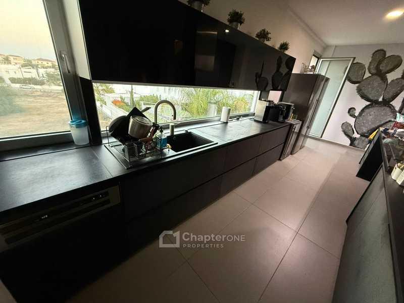4-bedroom villa for sale: https://www.bazaraki.com/adv/5796301_4-bedroom-villa-for-sale (www.bazaraki.com)