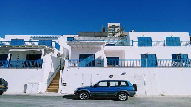 1-bedroom apartment for sale: https://www.bazaraki.com/adv/5792252_1-bedroom-apartment-for-sale (www.bazaraki.com)