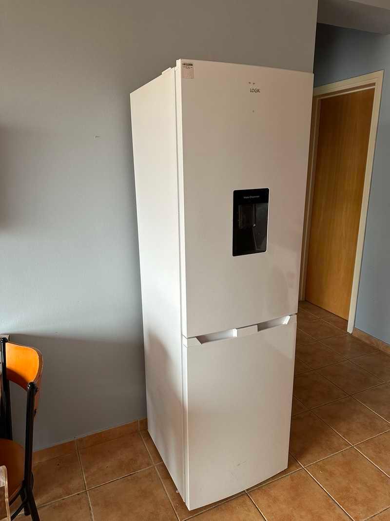 1-bedroom apartment to rent: https://www.bazaraki.com/adv/5797143_1-bedroom-apartment-to-rent (www.bazaraki.com)