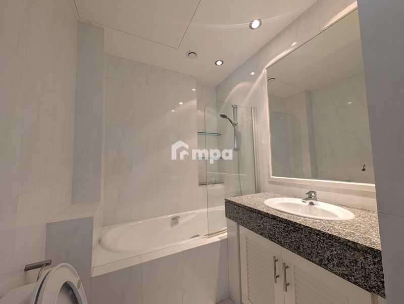 4-bedroom apartment to rent: https://www.bazaraki.com/adv/5787085_4-bedroom-apartment-to-rent (www.bazaraki.com)