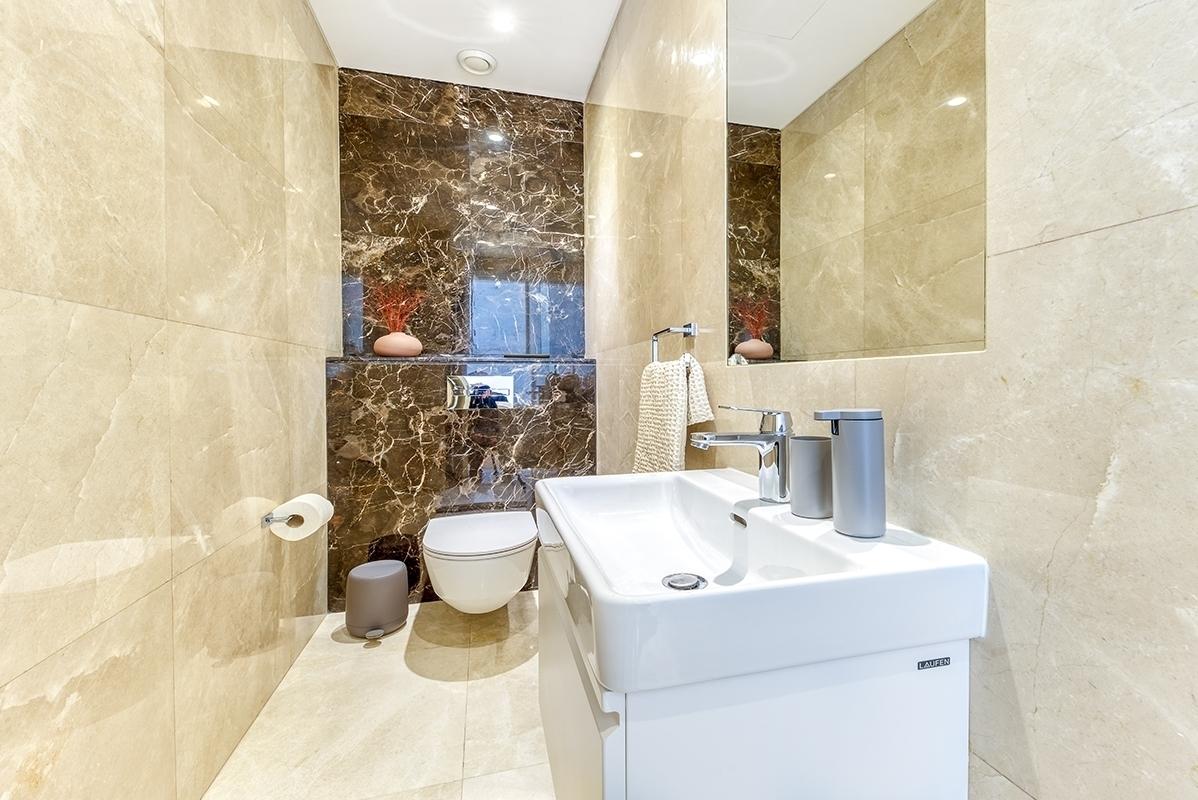 4-bedroom penthouse in Limassol №150196: https://dom.com.cy/en/catalog/rent/150196/ (dom.com.cy)