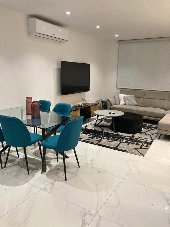 FOR RENT Fully renovated 4-bedroom apartment Neapolis area, Limassol: https://www.facebook.com/marketplace/item/1845773462935069 (www.facebook.com)