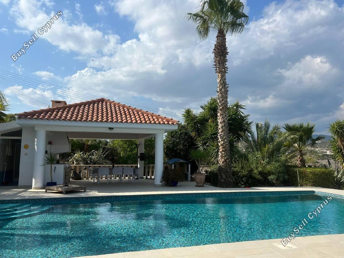 4 Bedroom Detached house to rent in Pyrgos Limassol, Limassol: https://www.buysellcyprus.com/property-for-rent/limassol/pyrgos-limassol/4-bed-detached-house-to-rent-pyrgos-limassol-limassol-1800094.html (www.buysellcyprus.com)
