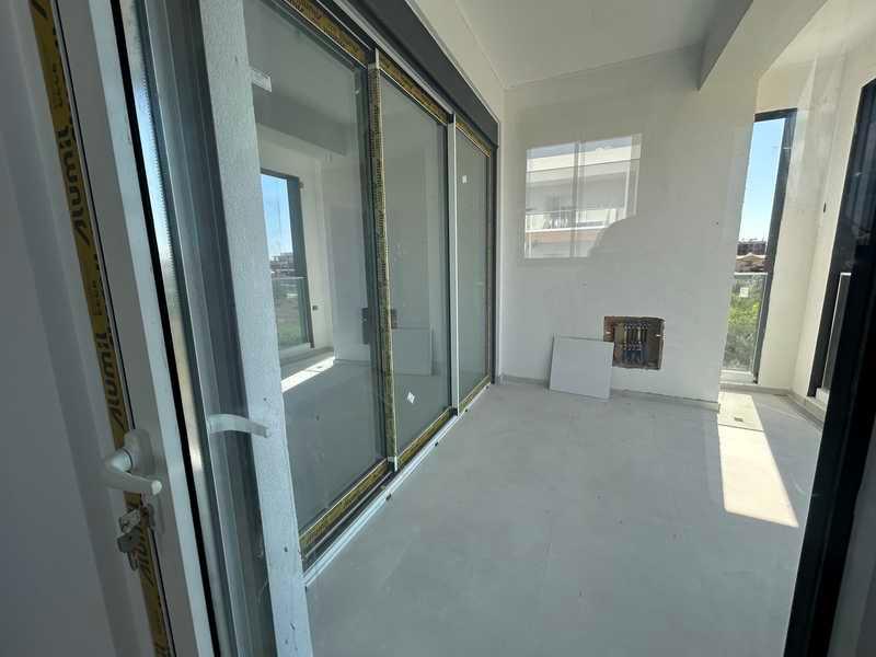 2-bedroom penthouse to rent: https://www.bazaraki.com/adv/5794732_2-bedroom-penthouse-to-rent (www.bazaraki.com)