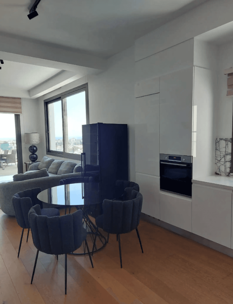 3-bedroom penthouse to rent: https://www.bazaraki.com/adv/5795266_3-bedroom-penthouse-to-rent (www.bazaraki.com)