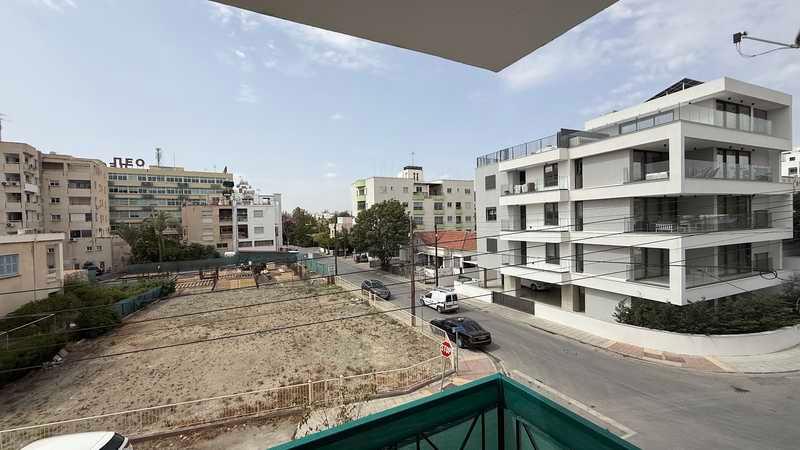 2-bedroom apartment for sale: https://www.bazaraki.com/adv/5798241_2-bedroom-apartment-for-sale (www.bazaraki.com)