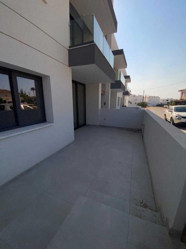1-bedroom apartment for sale: https://www.bazaraki.com/adv/5792963_1-bedroom-apartment-for-sale (www.bazaraki.com)