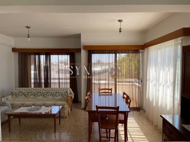 3 beds 1 bath Flat/apartment: https://www.facebook.com/marketplace/item/1659376661364362 (www.facebook.com)