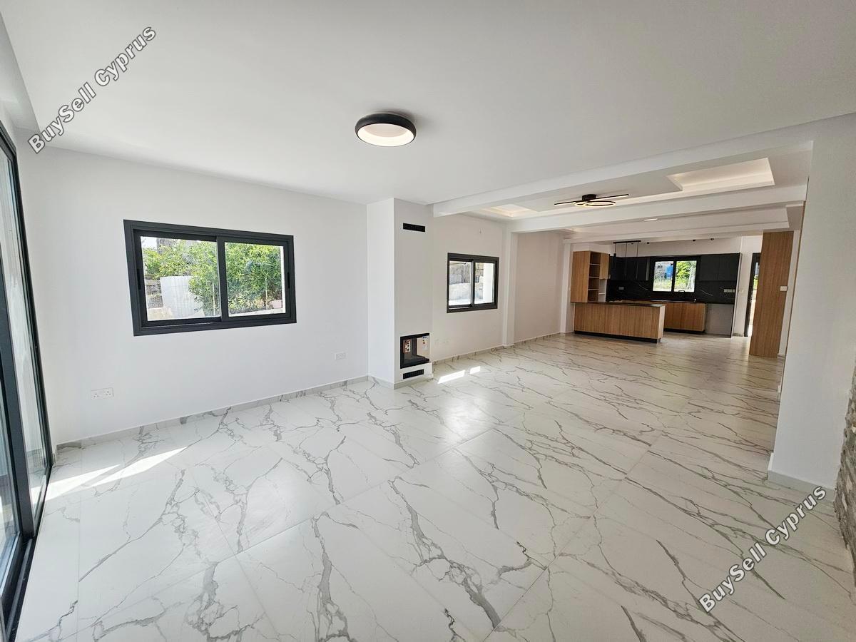 3 Bedroom Bungalow for sale in Polemi, Paphos: https://www.buysellcyprus.com/property-for-sale/paphos/polemi/3-bed-bungalow-for-sale-polemi-paphos-1799395.html (www.buysellcyprus.com)