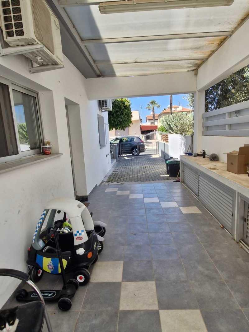 3-bedroom detached house to rent: https://www.bazaraki.com/adv/5793079_3-bedroom-detached-house-to-rent (www.bazaraki.com)