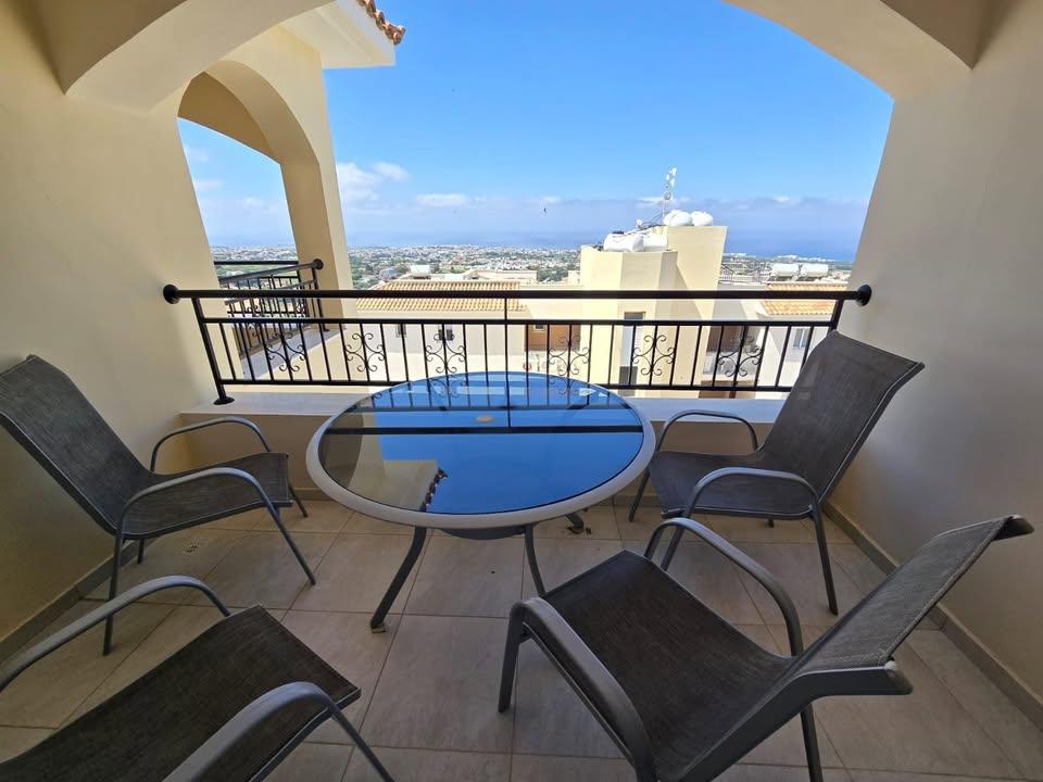 2 Beds 2 Baths Apartment/condo: https://www.facebook.com/marketplace/item/1320141852390869 (www.facebook.com)