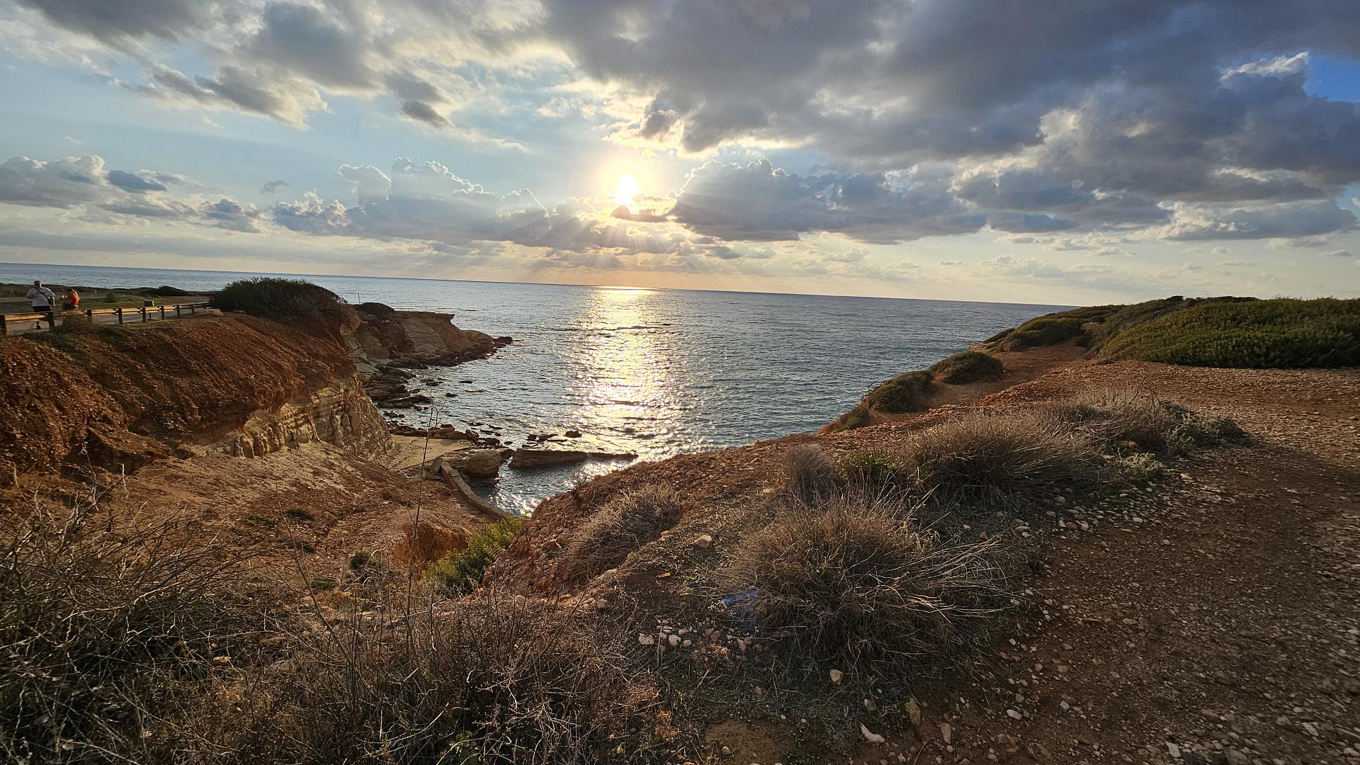 New 4-bedroom villa in Paphos № 136800: https://dom.com.cy/en/catalog/sale/136800/ (dom.com.cy)
