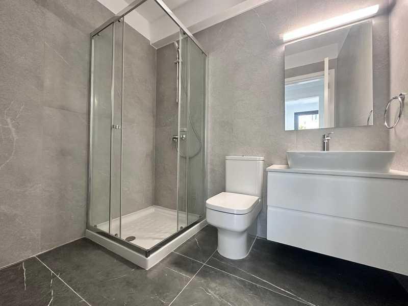 3-bedroom apartment to rent: https://www.bazaraki.com/adv/5786954_3-bedroom-apartment-to-rent (www.bazaraki.com)