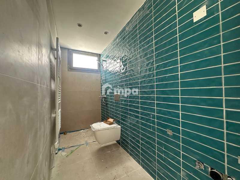 2-bedroom apartment to rent: https://www.bazaraki.com/adv/5794895_2-bedroom-apartment-to-rent (www.bazaraki.com)