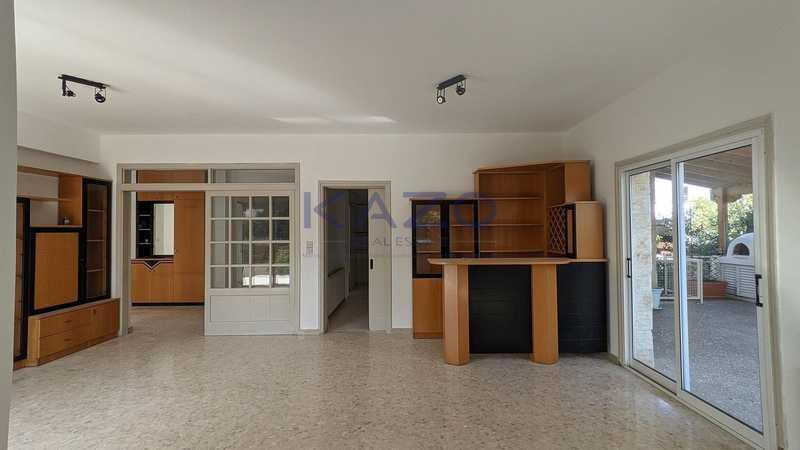 3-bedroom detached house for sale: https://www.bazaraki.com/adv/5789036_3-bedroom-detached-house-for-sale (www.bazaraki.com)