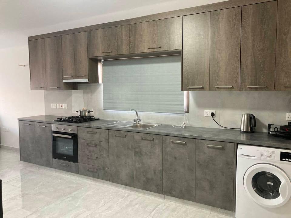 1 bedroom apartment: https://www.facebook.com/marketplace/item/702092472207992 (www.facebook.com)