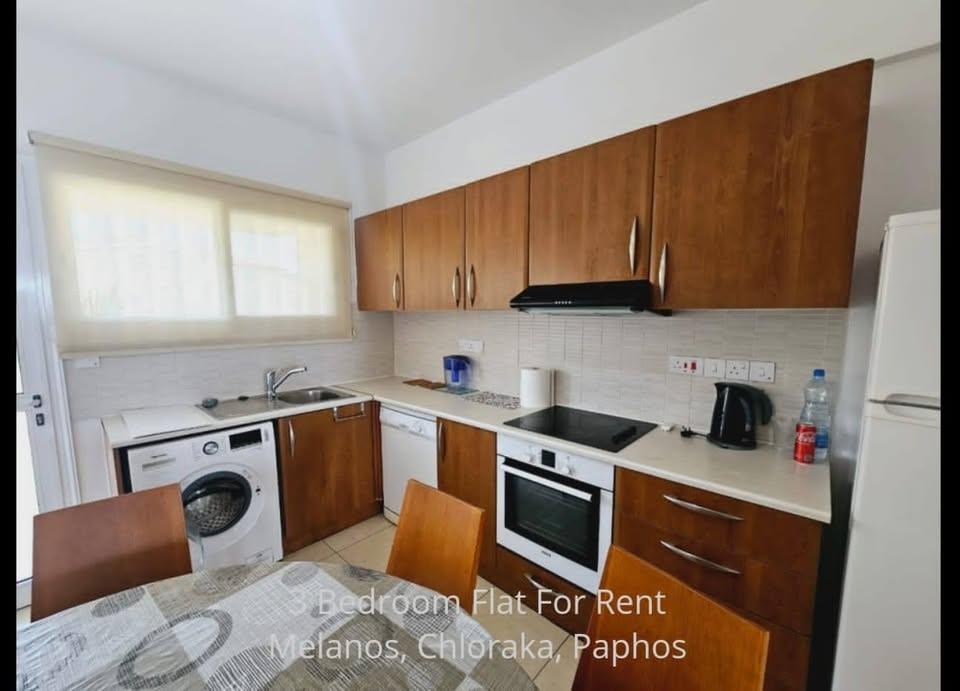 Cozy three bedroom apartment furnished in melanos area Chloraka: https://www.facebook.com/marketplace/item/1211945426508236 (www.facebook.com)