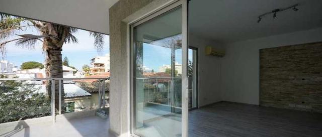 3-bedroom apartment for sale: https://www.bazaraki.com/adv/5789291_3-bedroom-apartment-for-sale (www.bazaraki.com)