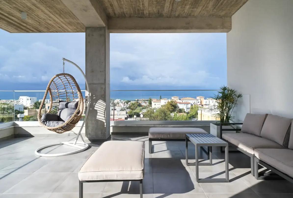 3-bedroom apartment in Paphos №152217: https://dom.com.cy/en/catalog/rent/152217/ (dom.com.cy)