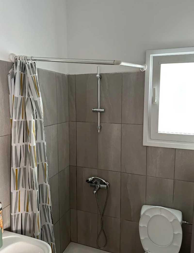  1-bedroom apartment to rent: https://www.bazaraki.com/adv/5797949_1-bedroom-apartment-to-rent (www.bazaraki.com)