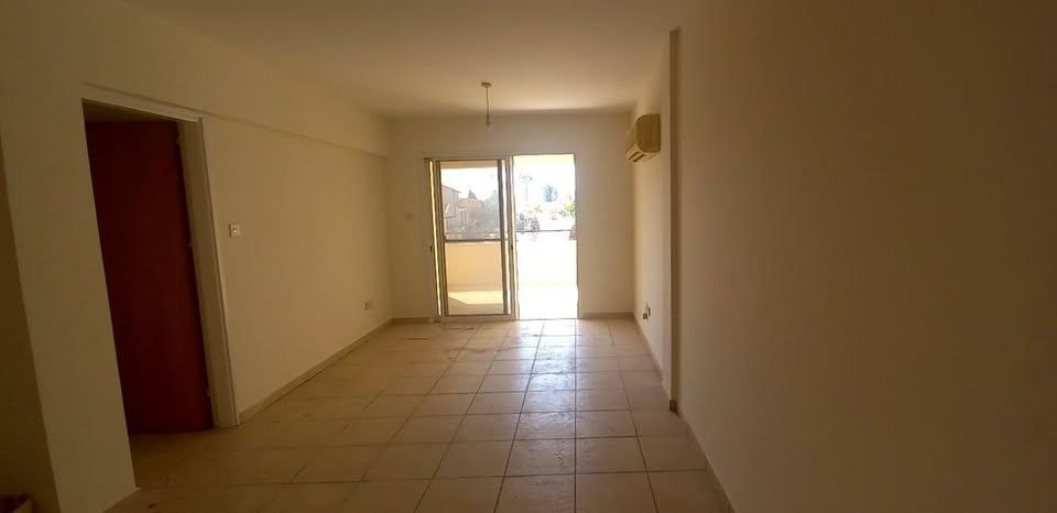 Spacious 2-bedroom flat for sale, near the New Hospital Area, Larnaca: https://www.facebook.com/marketplace/item/532726573245500 (www.facebook.com)